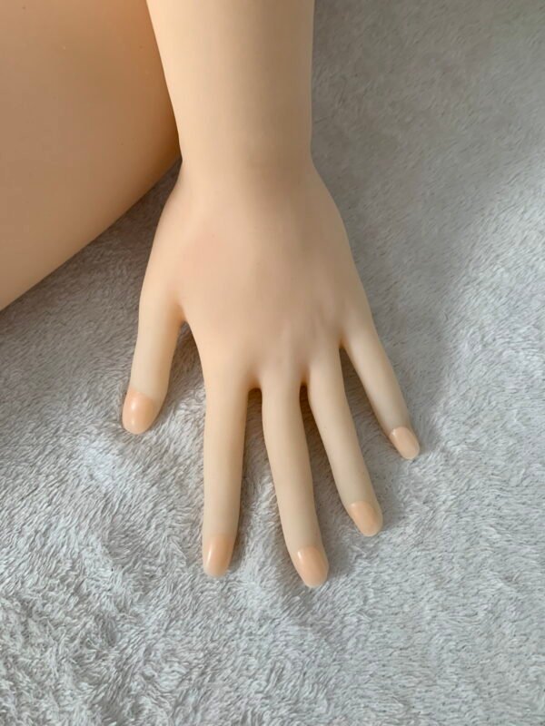 Olivia FULL-SIZED REALISTIC SEX DOLL A Nightlife Queen Height 5' 6" (168cm)